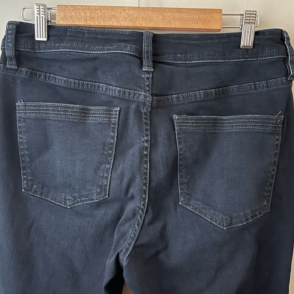 High-Rise Black Skinny Jeans - Picture 7 of 16